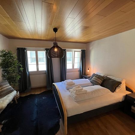 Gasthaus Tell Andermatt Bagian luar foto