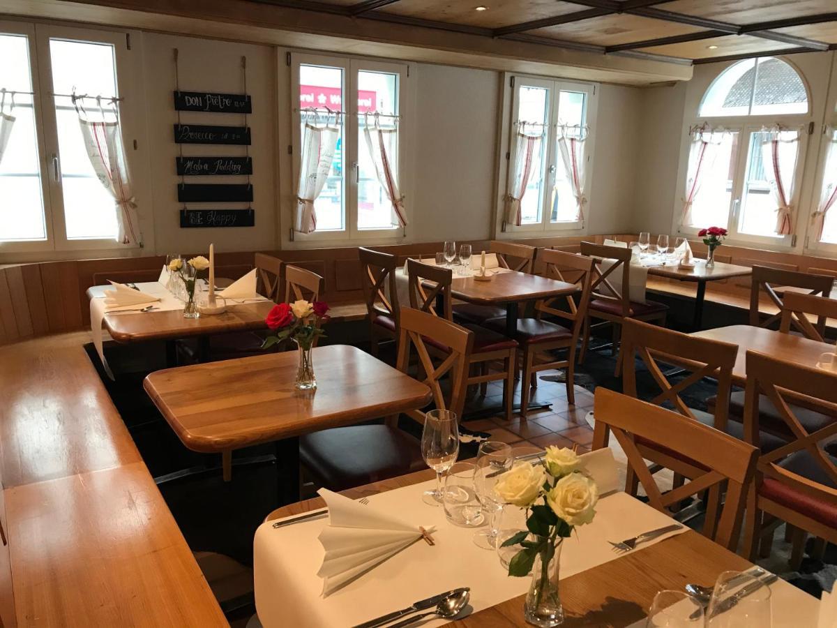 Gasthaus Tell Andermatt Bagian luar foto