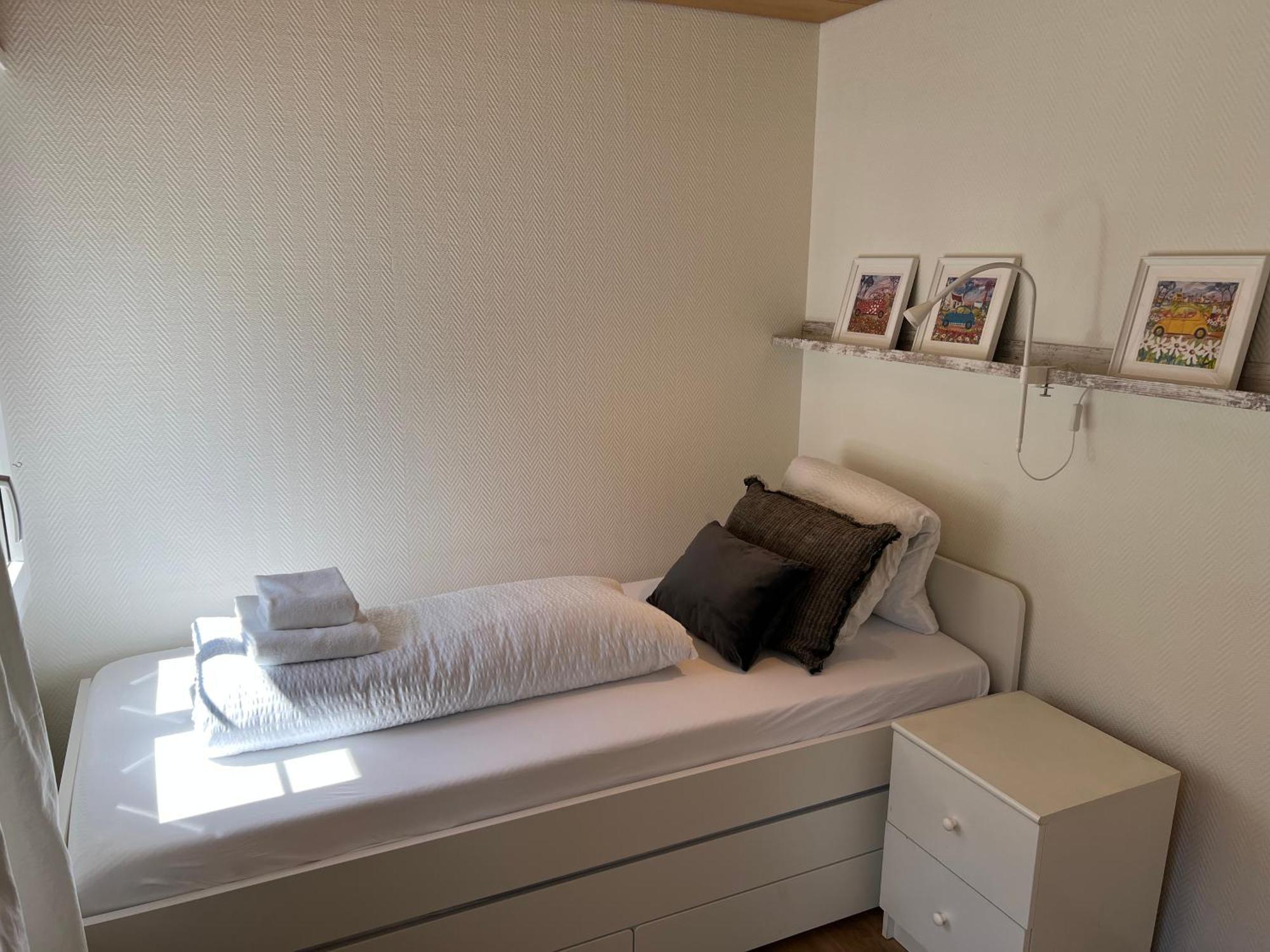 Gasthaus Tell Andermatt Bagian luar foto